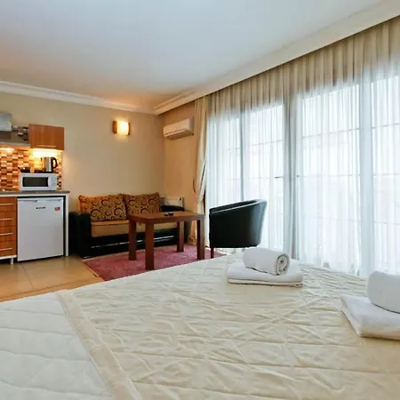 Royem Suites