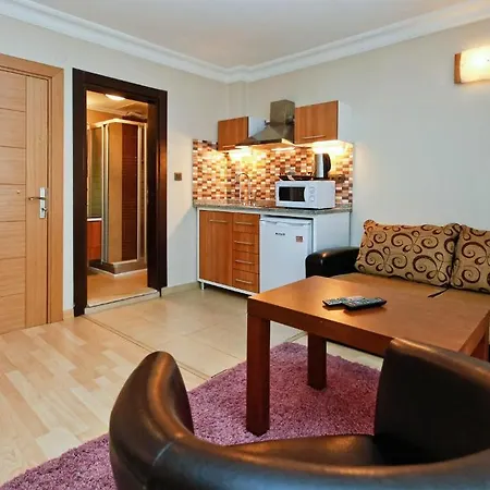 Royem Suites