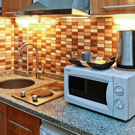 Royem Suites Апарт-отель