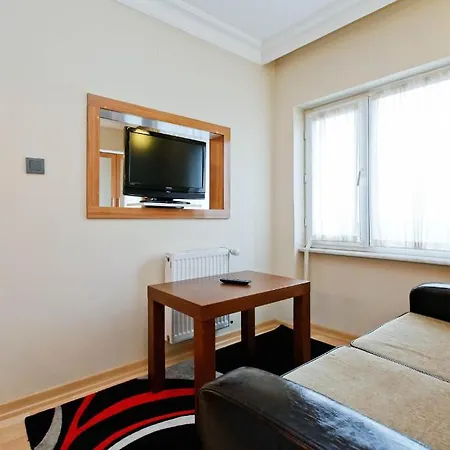 Royem Suites