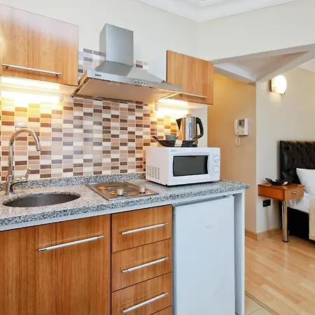 Royem Suites