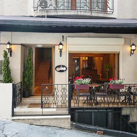 Royem Suites Appart hôtel 3*